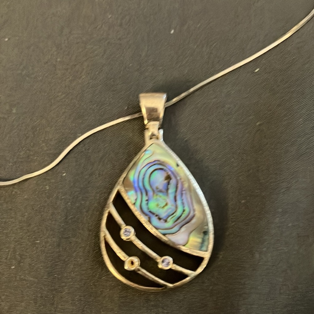 Necklace - Picture 2 of 2
